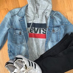 Levi hoodie